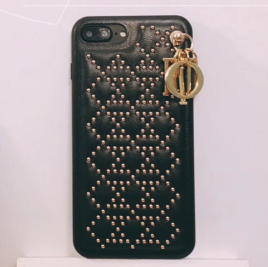 Luxury Fashion Rivet D cell Phone Cases For Apple iPhone 7 8 For iPhone 6s 6 plus Women Mobile phone Case For iPhone X Cover